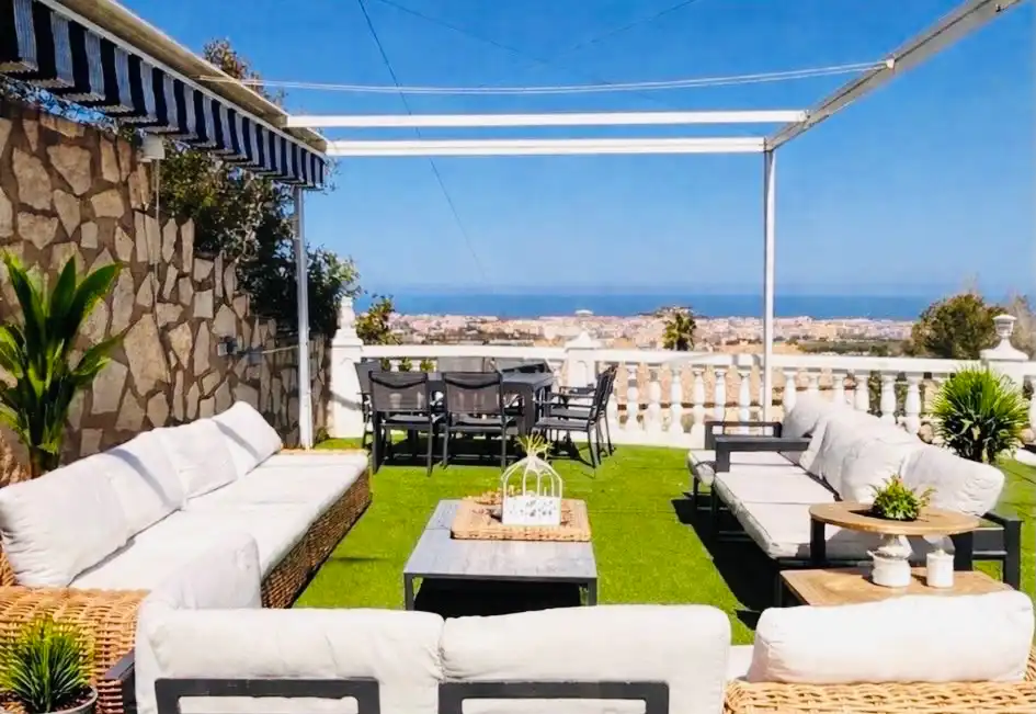 Terrace of Houses for rent in Dénia  with Air Conditioner, Heating and Private garden