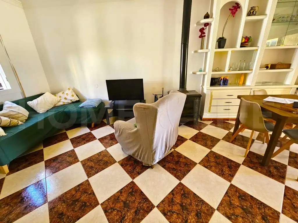 Sala d'estar de Casa adosada en venda en Benalmádena amb Terrassa i Moblat