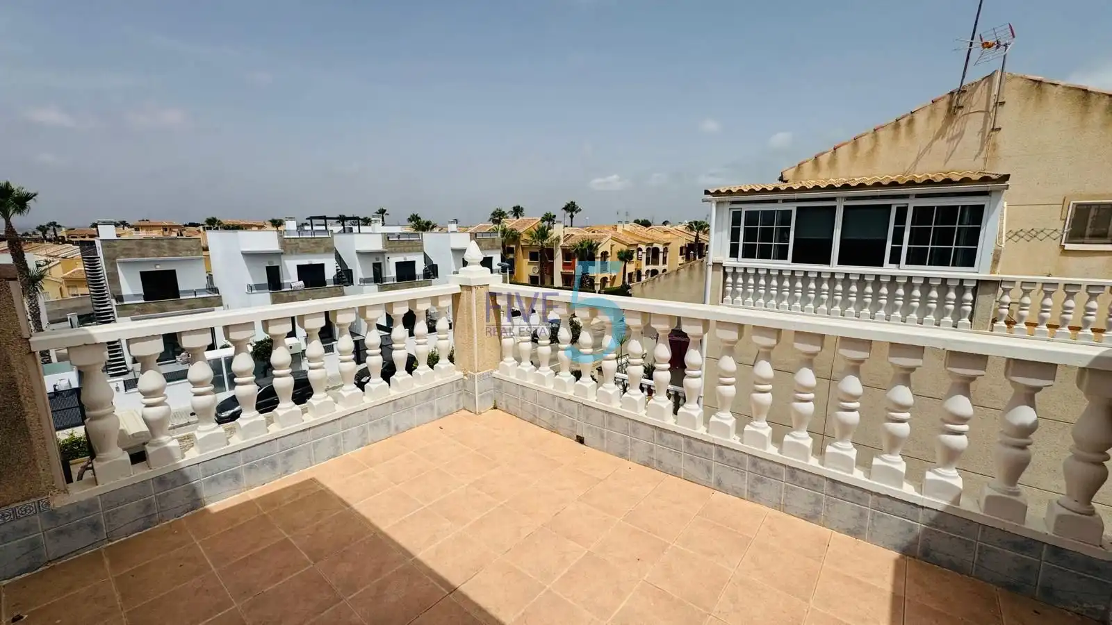 Casa a schiera con terrazza in vendita a Zona Carrefour - Urbanizaciones, imagen 15
