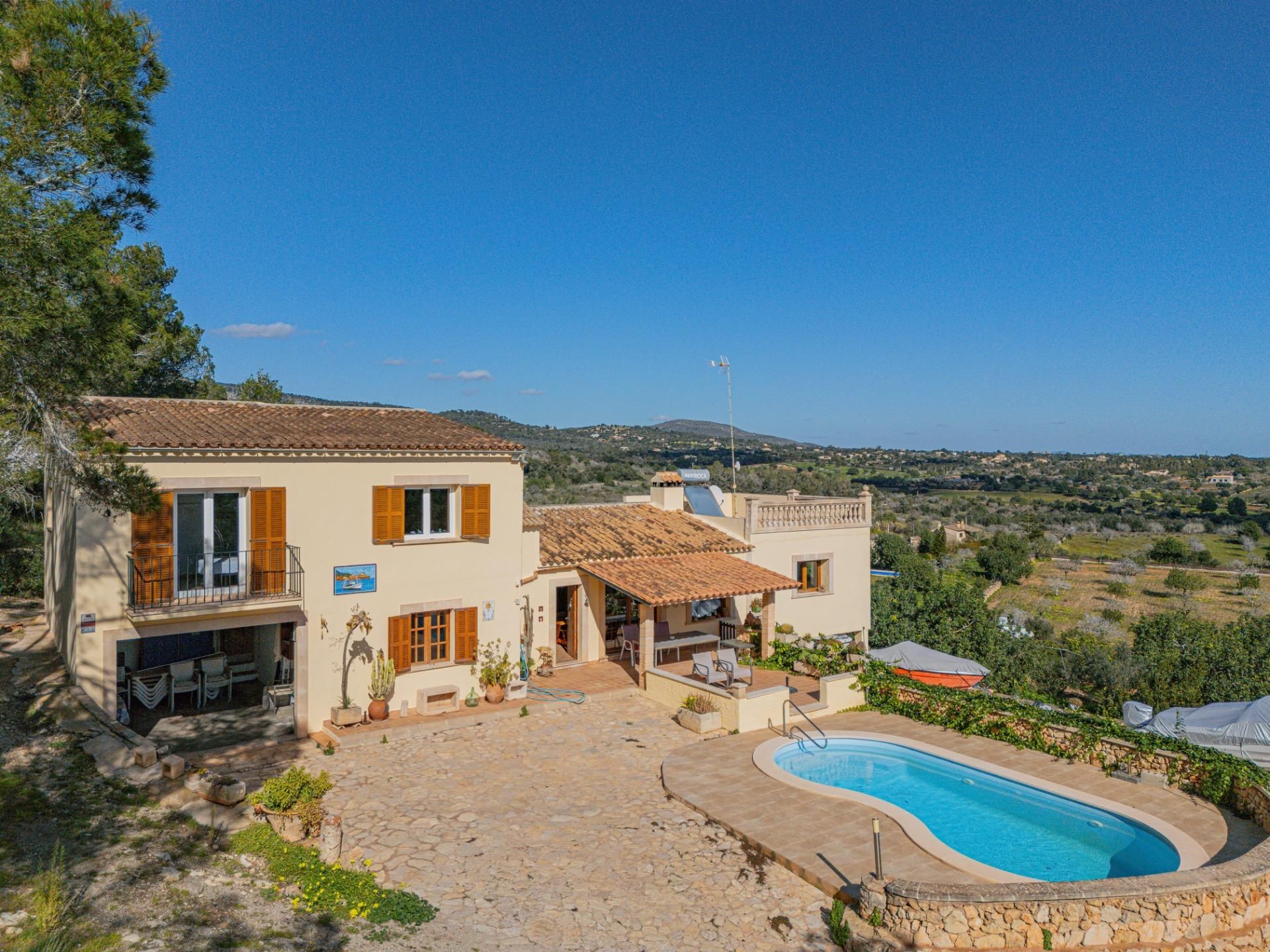 Vista exterior de Finca rústica en venda en Manacor amb Calefacció, Jardí privat i Terrassa