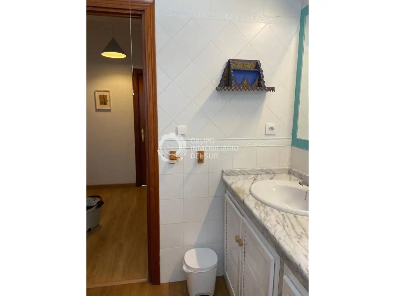 Bany de Casa adosada en venda en Puerto Real amb Aire condicionat, Jardí privat i Terrassa