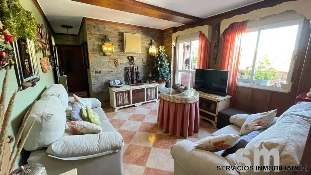 Living room of Flat for sale in Ubrique  with Terrace