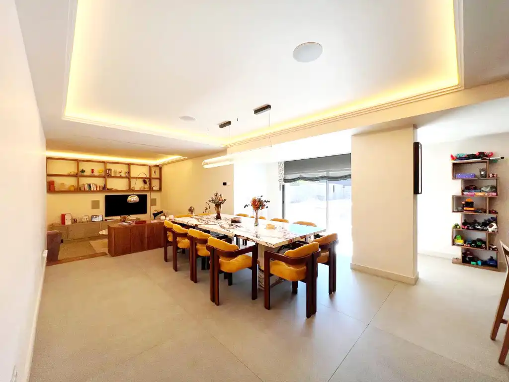 Comedor de Casa o chalet en venta en Villalbilla con Calefacción, Jardín privado y Terraza