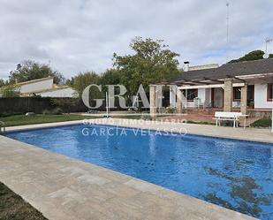 Jardí de Casa o xalet en venda en  Albacete Capital amb Calefacció, Traster i Piscina