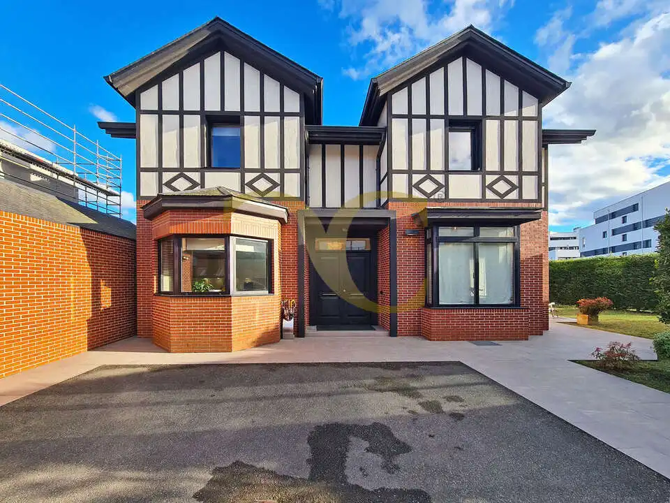 Vista exterior de Casa o chalet en venta en Siero con Calefacción, Jardín privado y Trastero