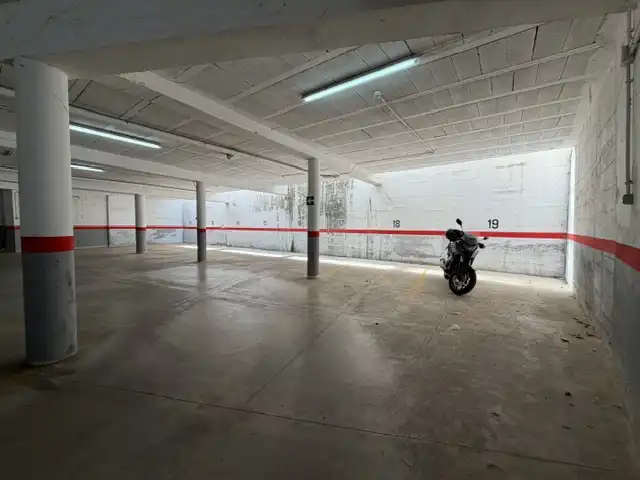 Parking de Piso en venta en Botarell con Calefacción, Amueblado y Balcón
