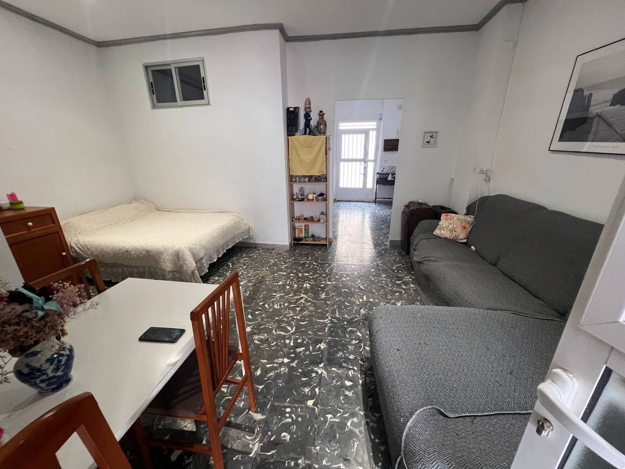 Living room of Single-family semi-detached for sale in Gandia  with Terrace, Furnished and Oven