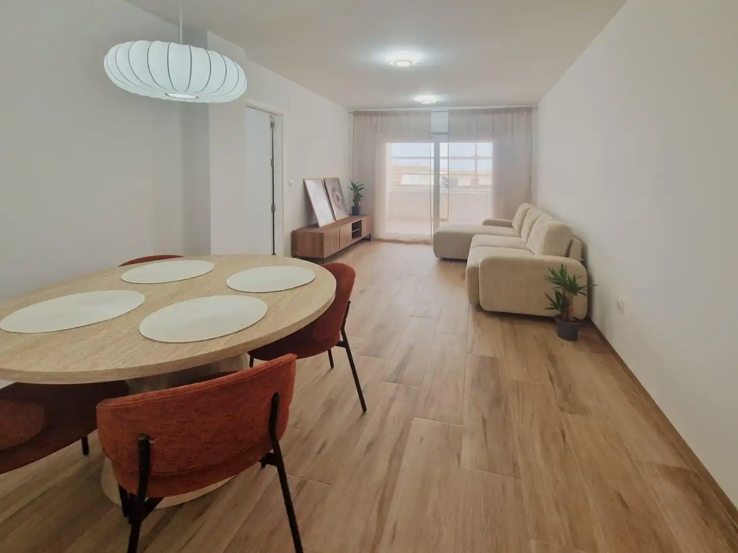 Apartament amb terrassa en venda a Calle REINA SOFIA, imagen 4