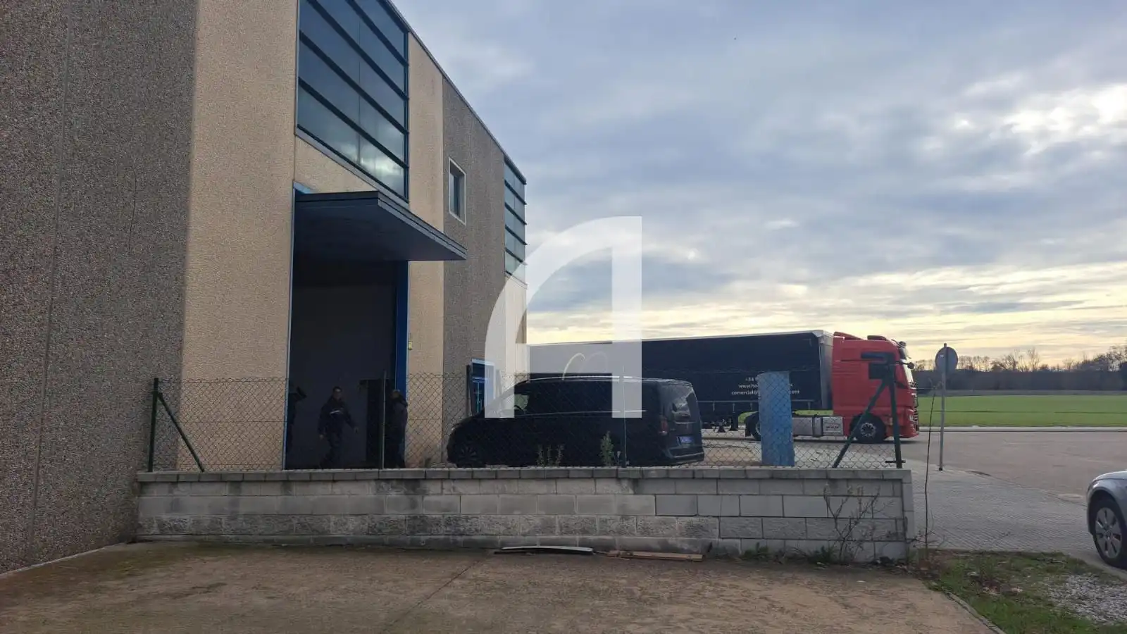 Vista exterior de Nave industrial en venta en Vidreres