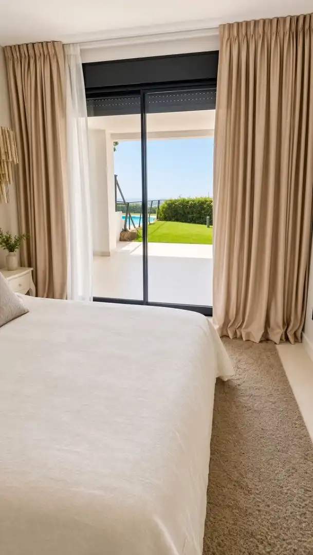 Baixos amb piscina en venda a Altos de Estepona, imagen 16