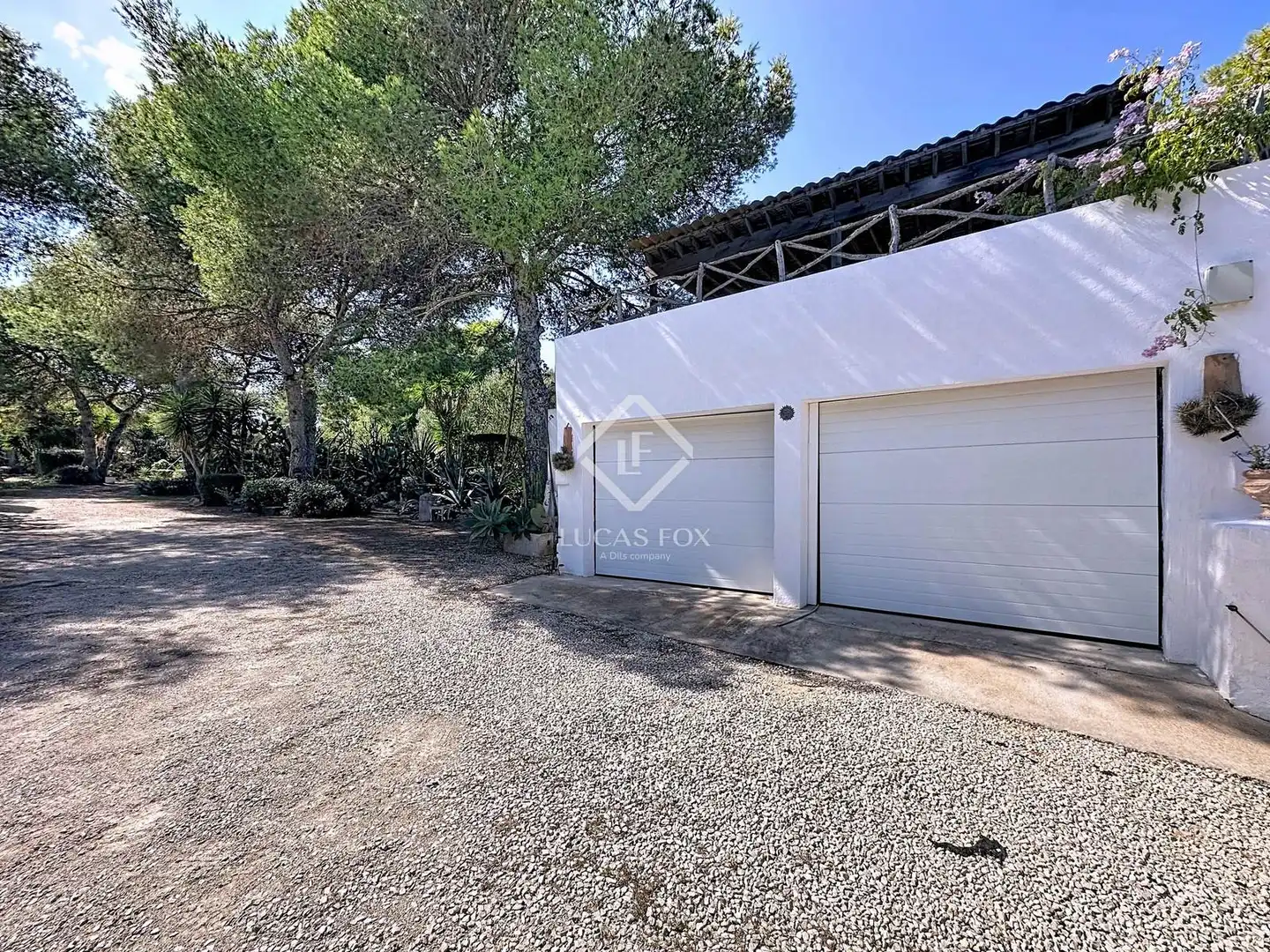 Vista exterior de Finca rústica en venda en Sant Lluís amb Aire condicionat, Calefacció i Jardí privat
