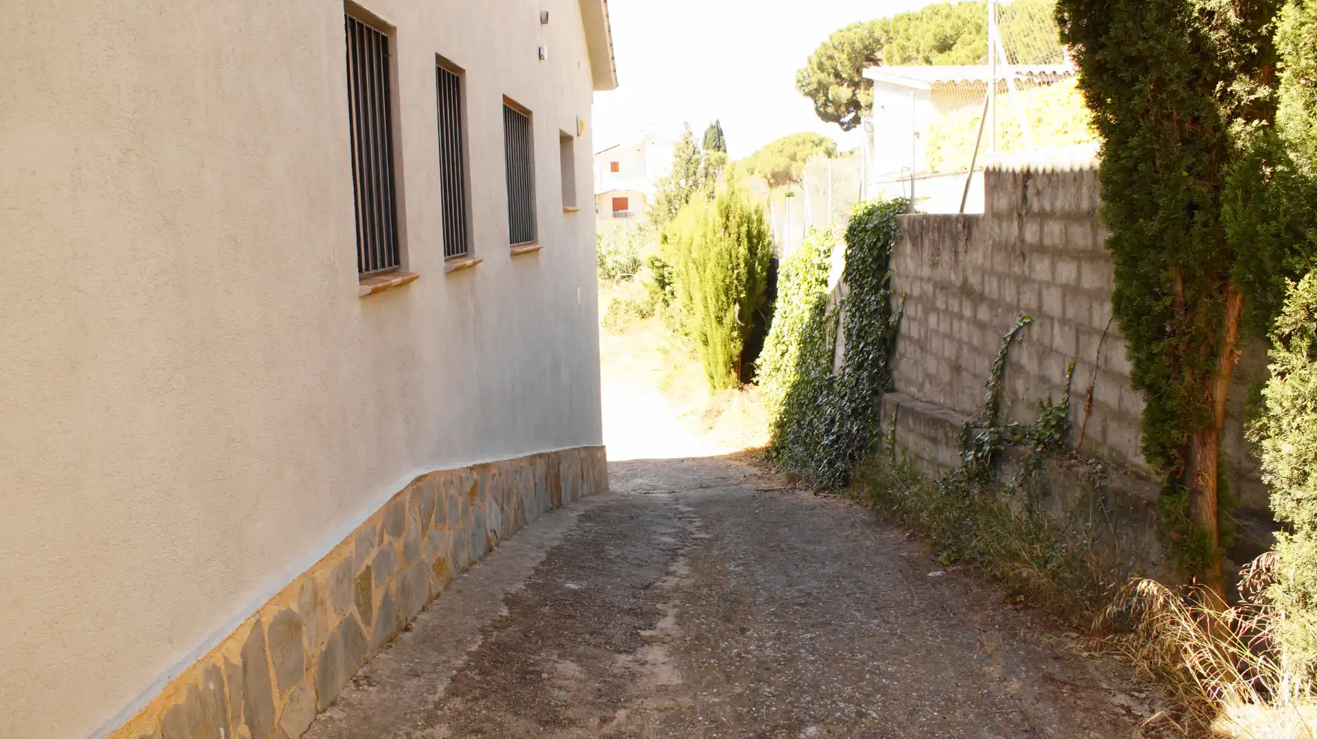 Exterior view of Houses for rent to own in Santa Eulàlia de Ronçana  with Private garden, Terrace and Swimming Pool