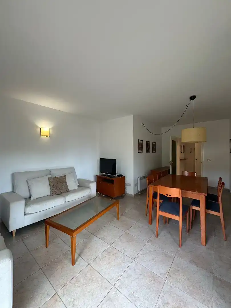 Wohnzimmer von Wohnung zur Miete in Palafrugell