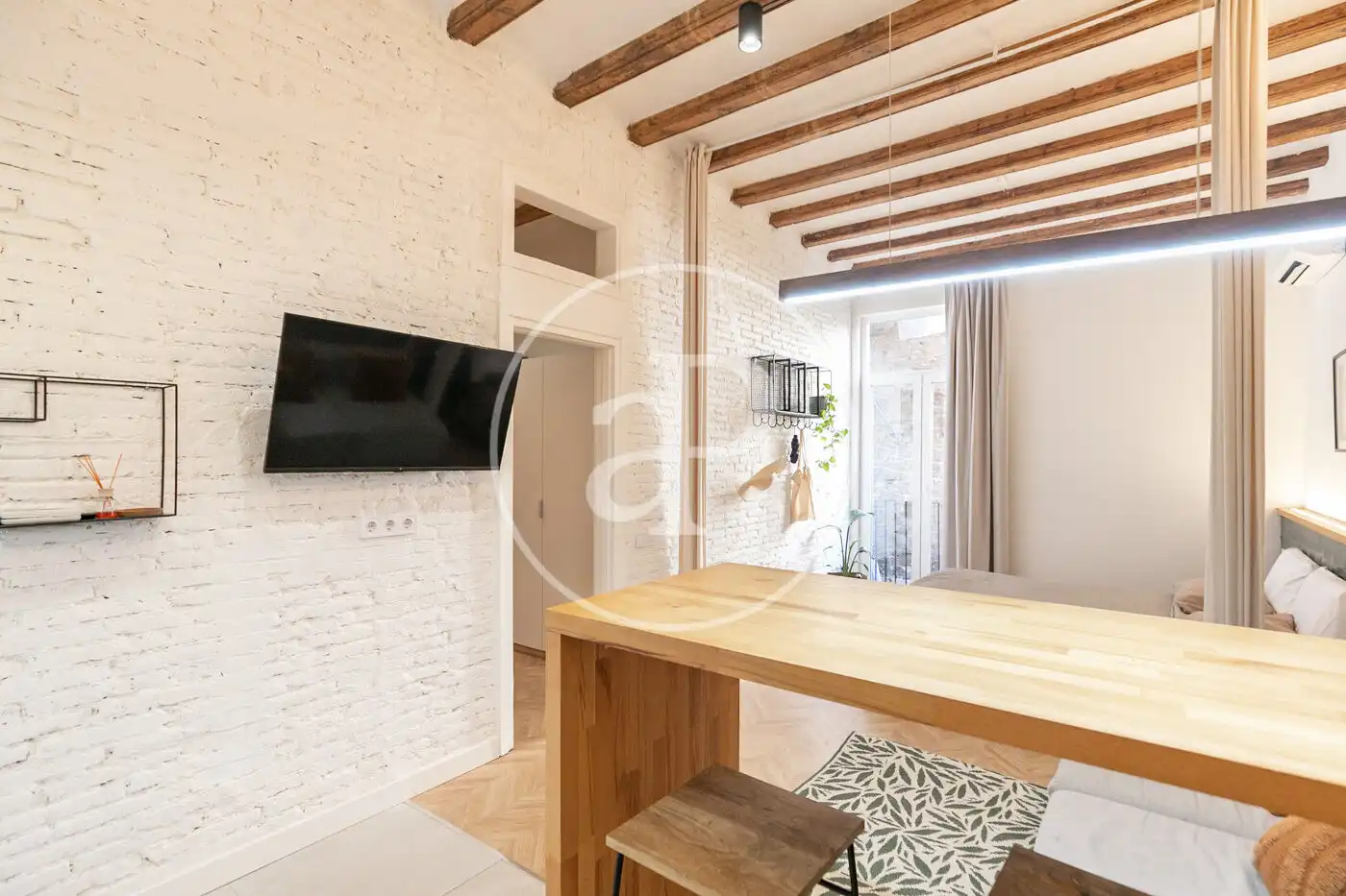 Vista exterior de Piso en venta en Barcelona con Aire acondicionado, Calefacción y Amueblado