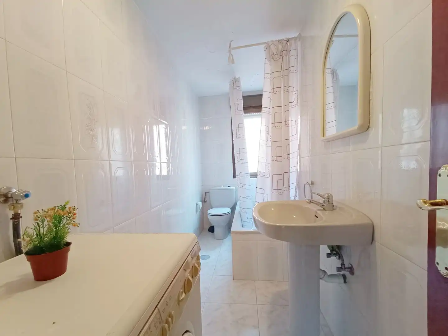 Wohnung zum Verkauf in Lena