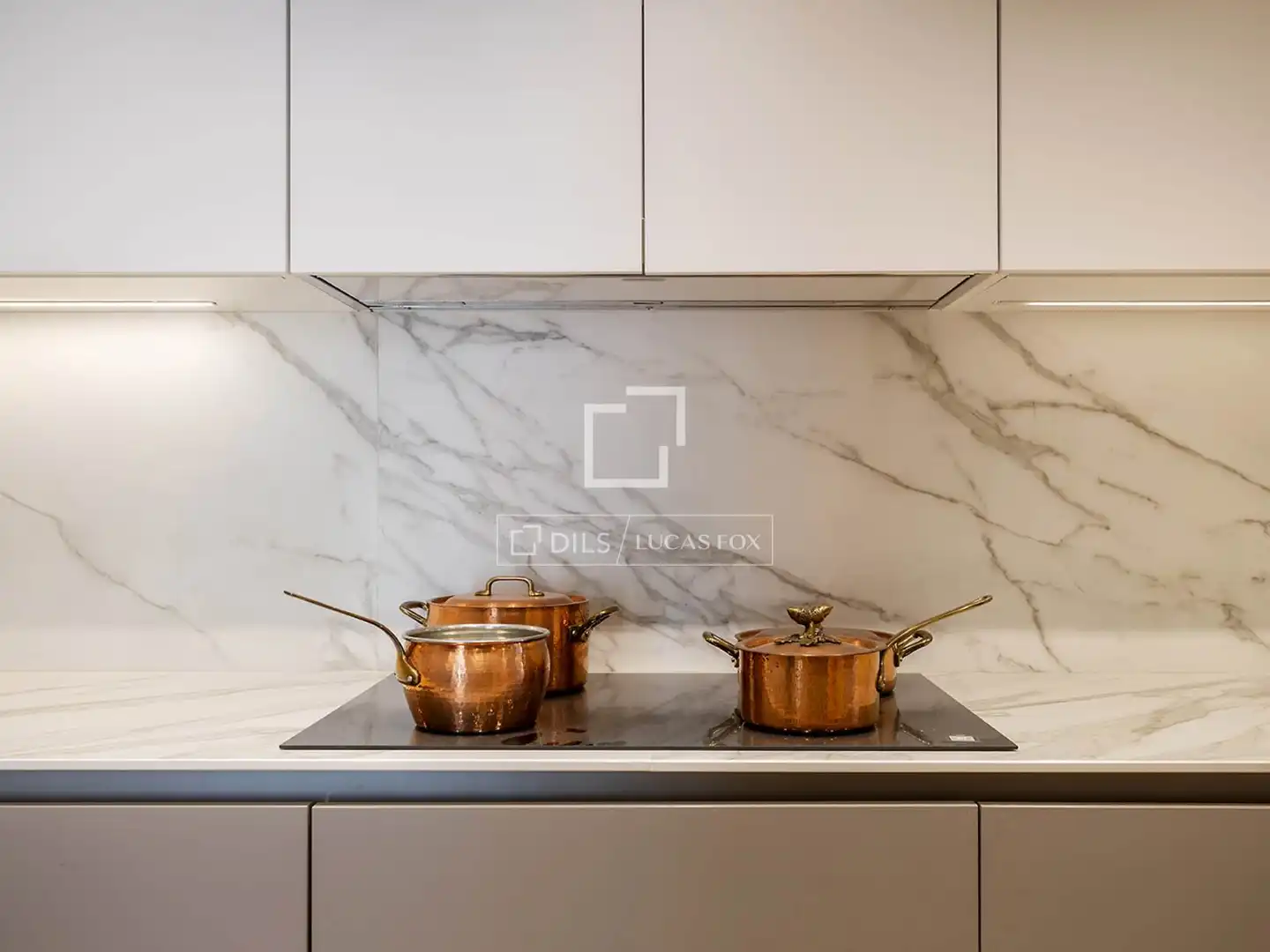 Kitchen of Flat for sale in Barcelona  with Air Conditioner, Heating and Parquet flooring