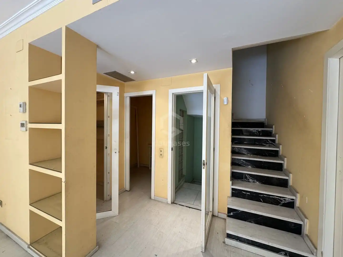 Einfamilien-Reihenhaus zum Verkauf in El Prat de Llobregat mit Privatgarten und Terrasse