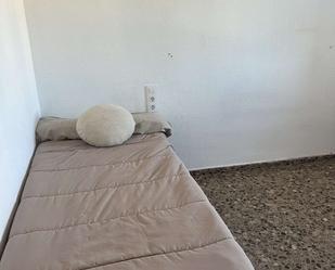 Bedroom of Flat to share in El Puig de Santa Maria  with Air Conditioner and Terrace