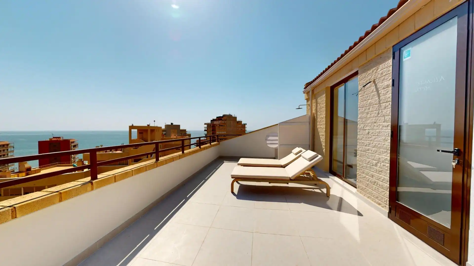 Attic for rent in Calle Ifach, 2, Los Arenales del Sol