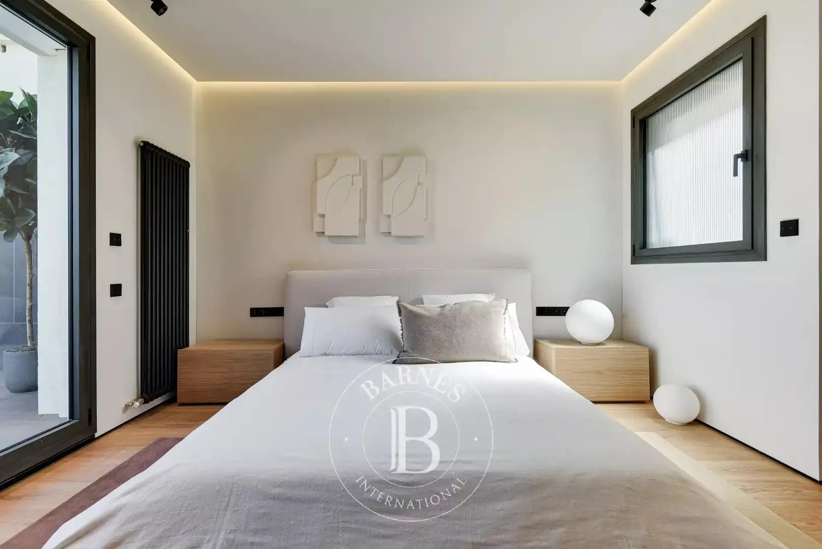 Schlafzimmer von Dachboden zum Verkauf in Barcelona mit Klimaanlage, Heizung und Terrasse