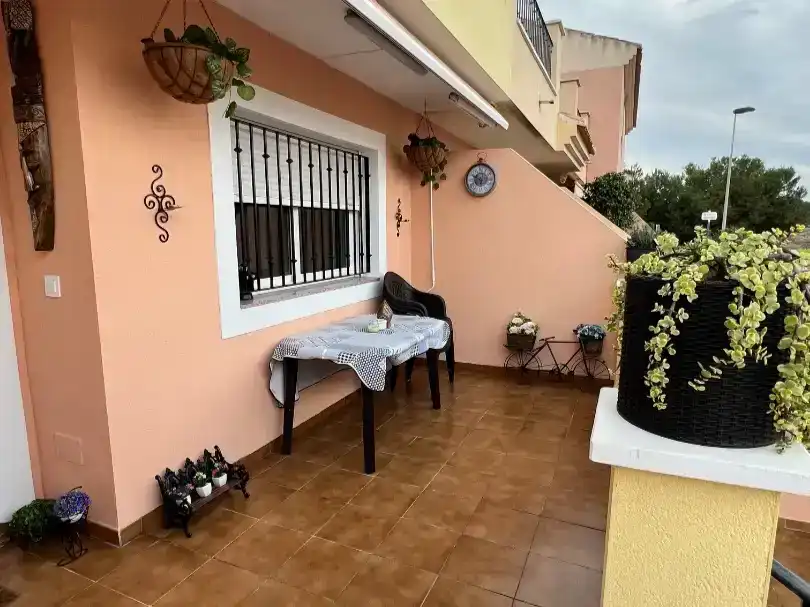 Dúplex de lloguer a Calle Bruselas, 35, Roda