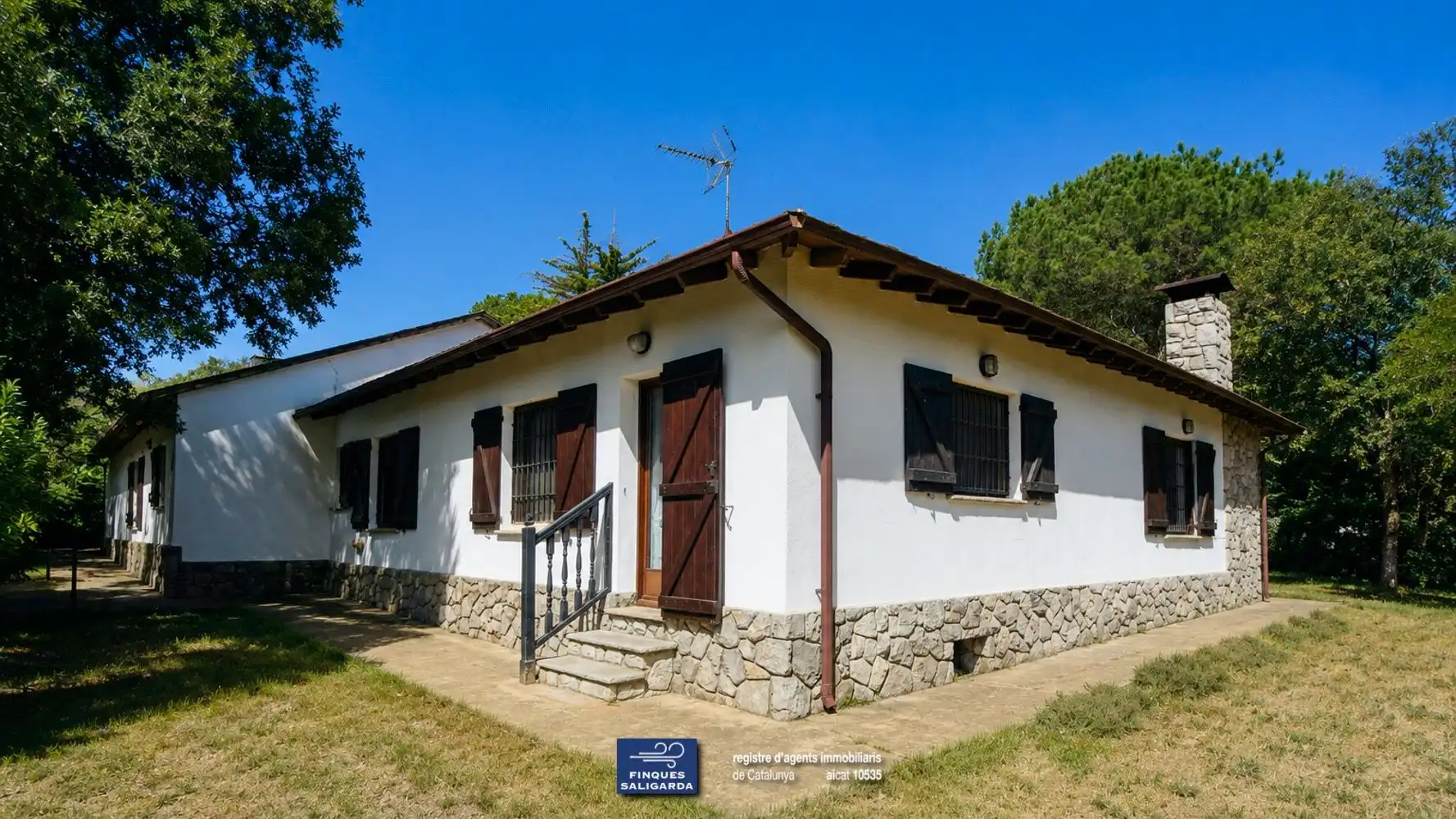 Vista exterior de Casa o xalet en venda en Seva amb Calefacció, Terrassa i Traster