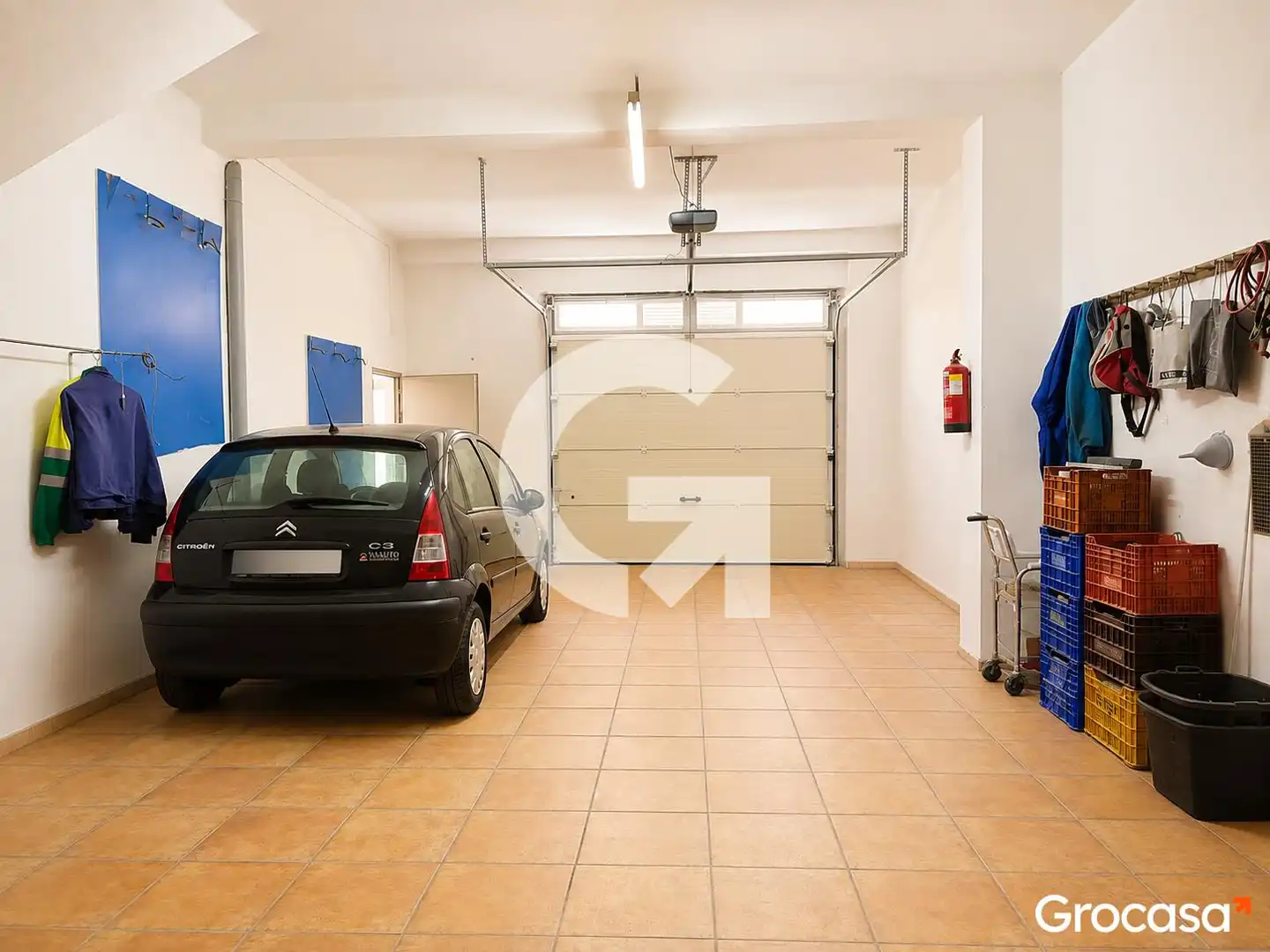 Parking de Casa o chalet en venta en Sagunto / Sagunt con Terraza y Balcón
