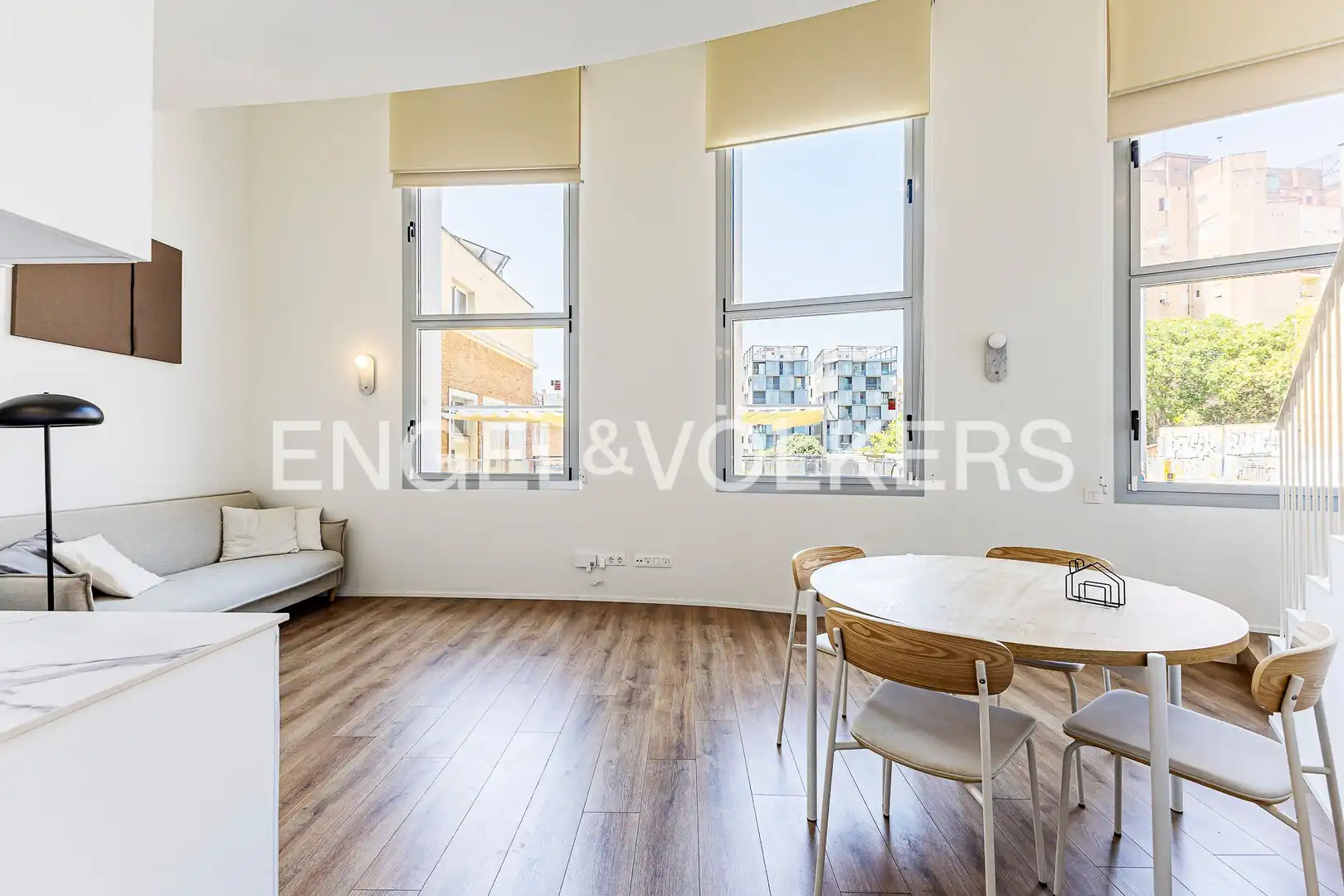 Exterior view of Duplexes for rent in Barcelona  with Air Conditioner, Heating and Private garden