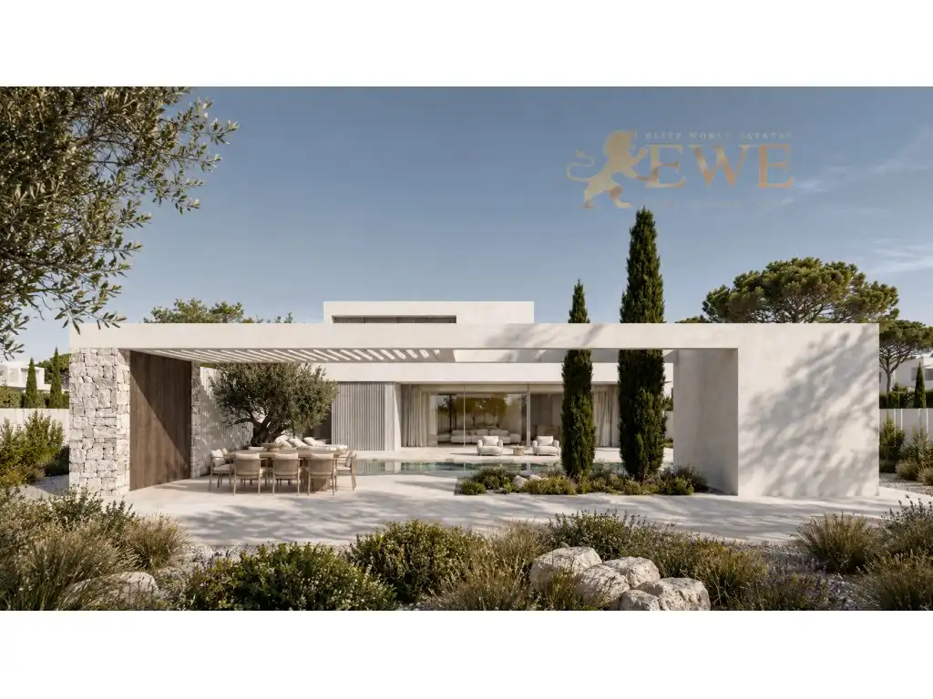 House for sale in Calle Cristobal Halffter