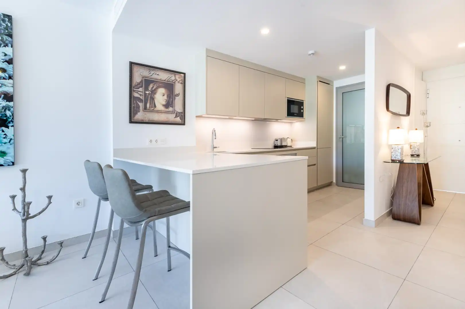 Cuina de Apartament de lloguer en Marbella amb Aire condicionat, Calefacció i Terrassa