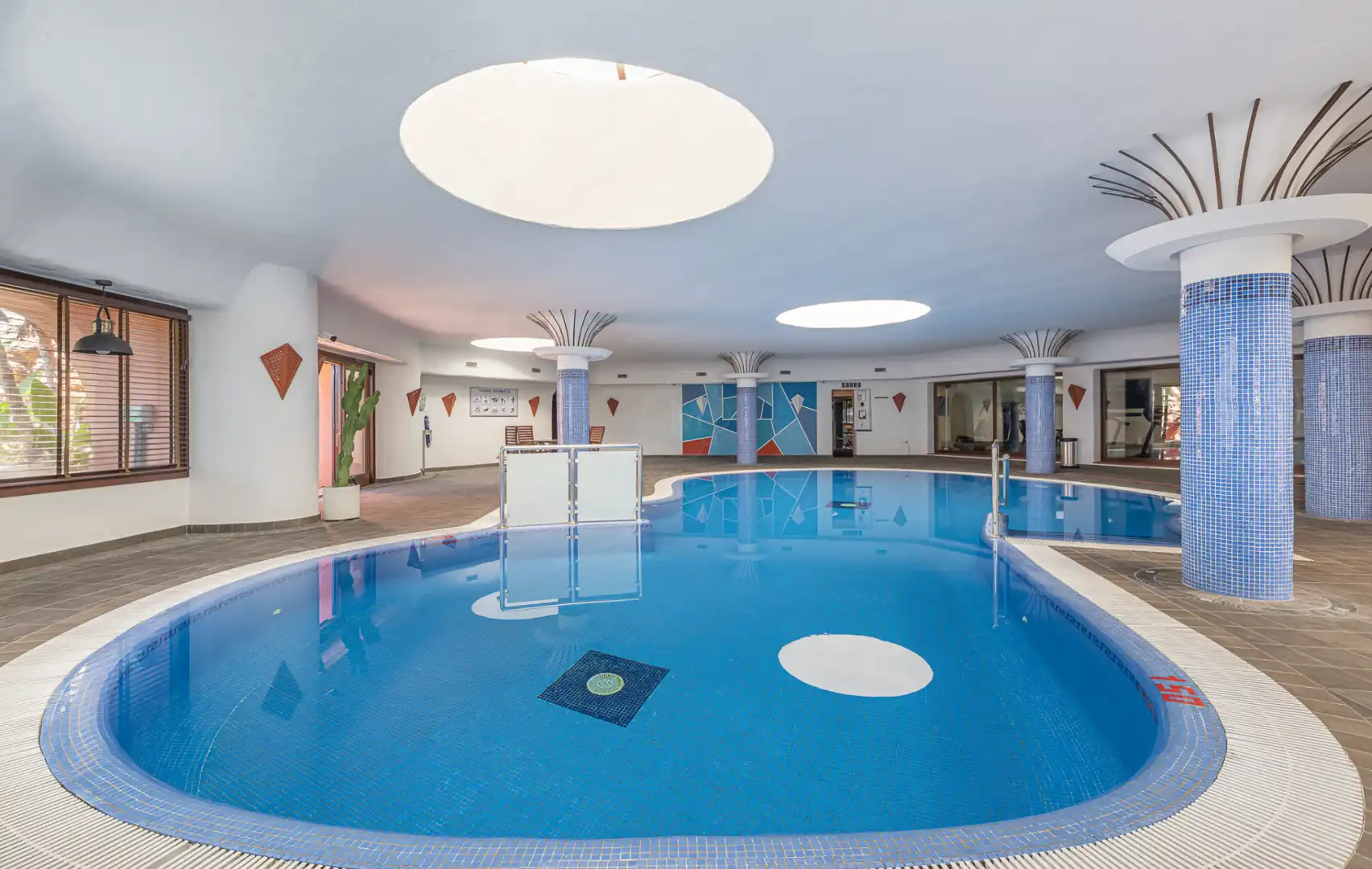 Piscina de Àtic en venda en Estepona amb Aire condicionat, Terrassa i Piscina
