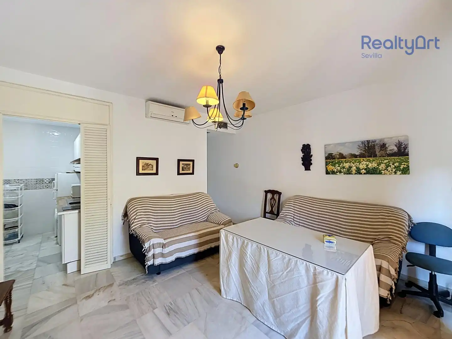 Apartment with terrace to rent in Macarena, imagen 3