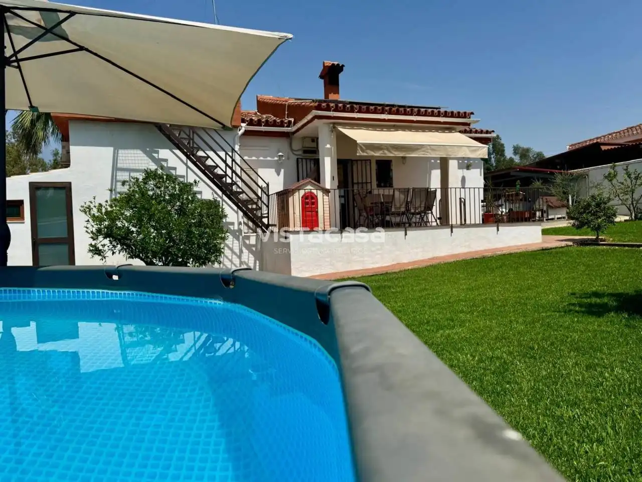 Vista exterior de Casa o chalet en venta en Mairena del Alcor con Aire acondicionado, Calefacción y Jardín privado