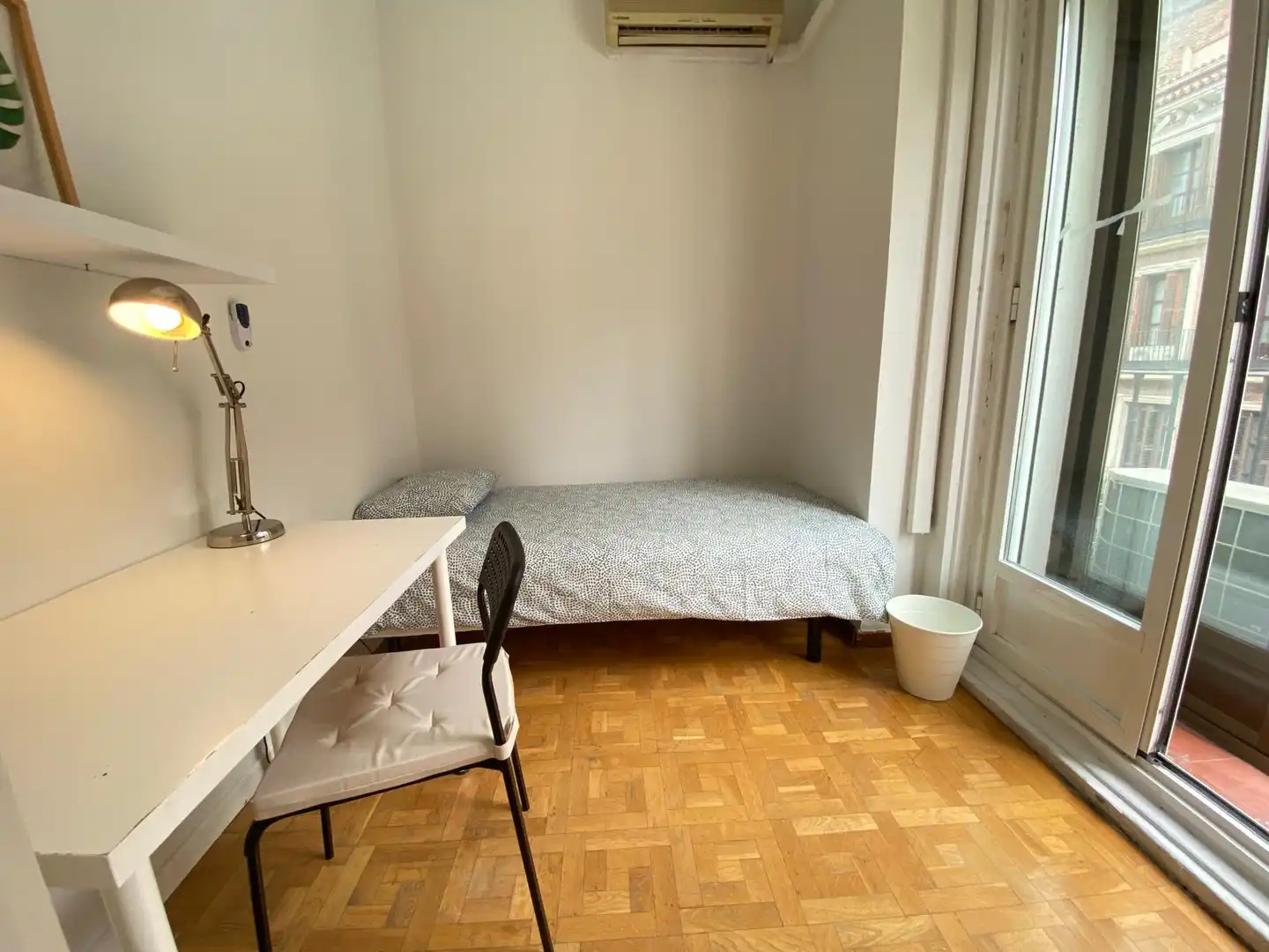 Habitación en Calle del Carmen, 7, Sol