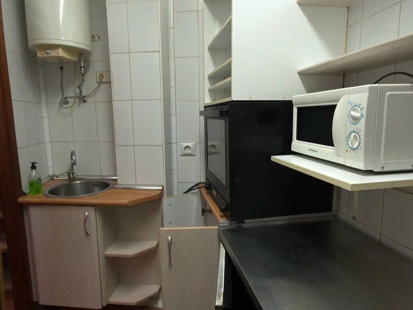 Cocina de Local en venta en Azuqueca de Henares con Aire acondicionado y Amueblado