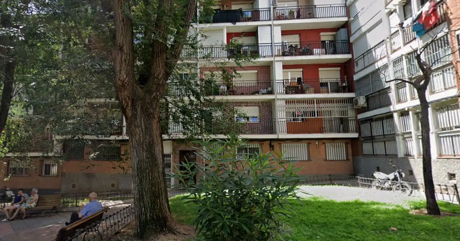 Flat for sale in Calle VILLAJOYOSA, imagen 2