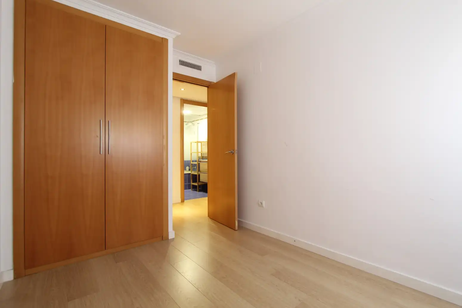 Wohnung zum Verkauf in Aldaia mit Terrasse und Abstellraum