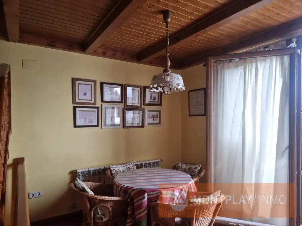 Dining room of Detached homes for sale in Naut Aran