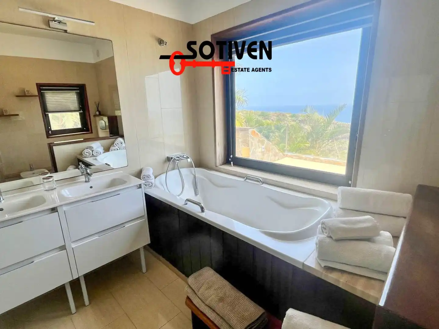 Baño de Casa o chalet de alquiler en Los Realejos con Jardín privado y Terraza