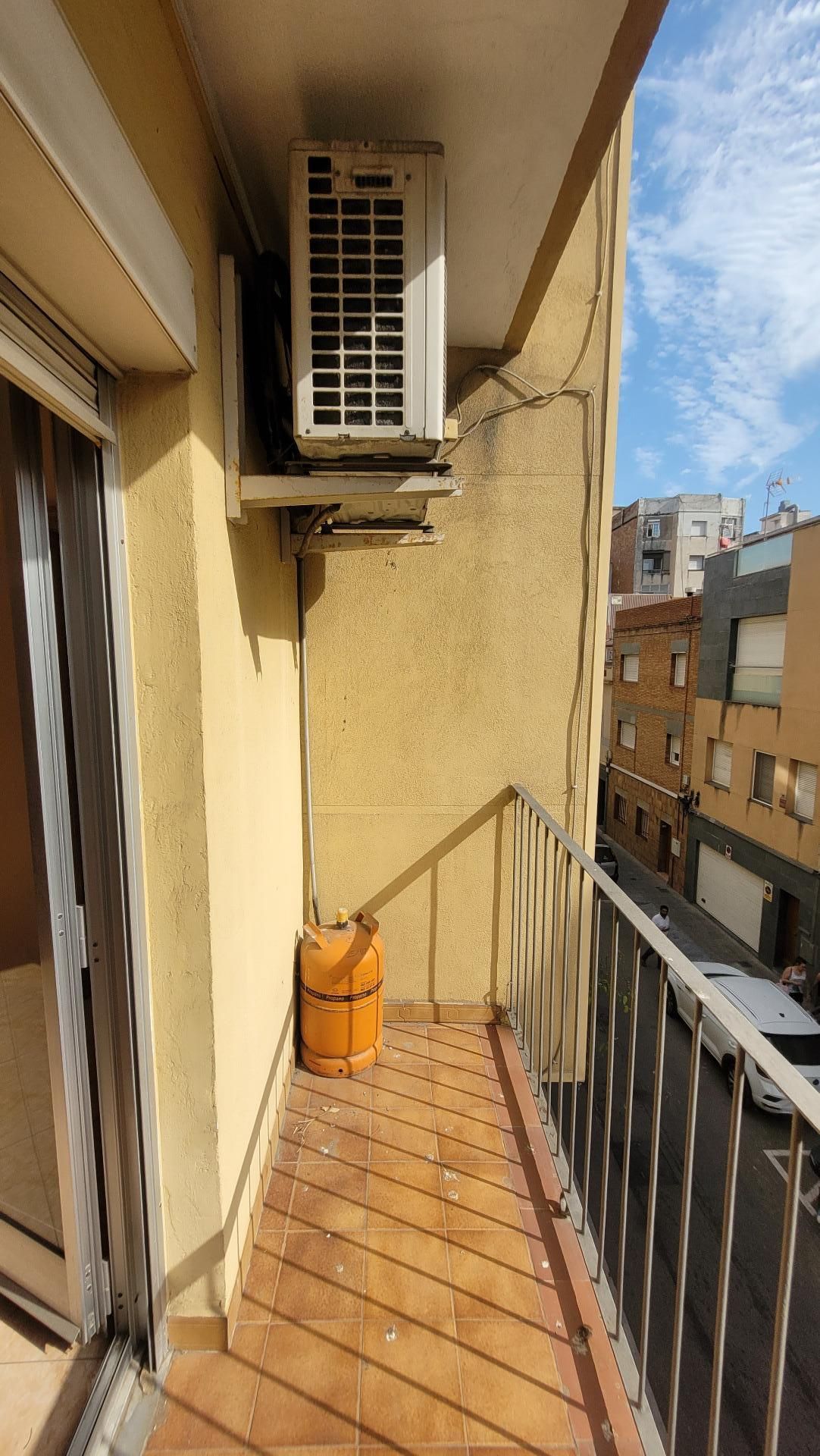 Terrassa de Pis en venda en Santa Coloma de Gramenet amb Aire condicionat i Balcó