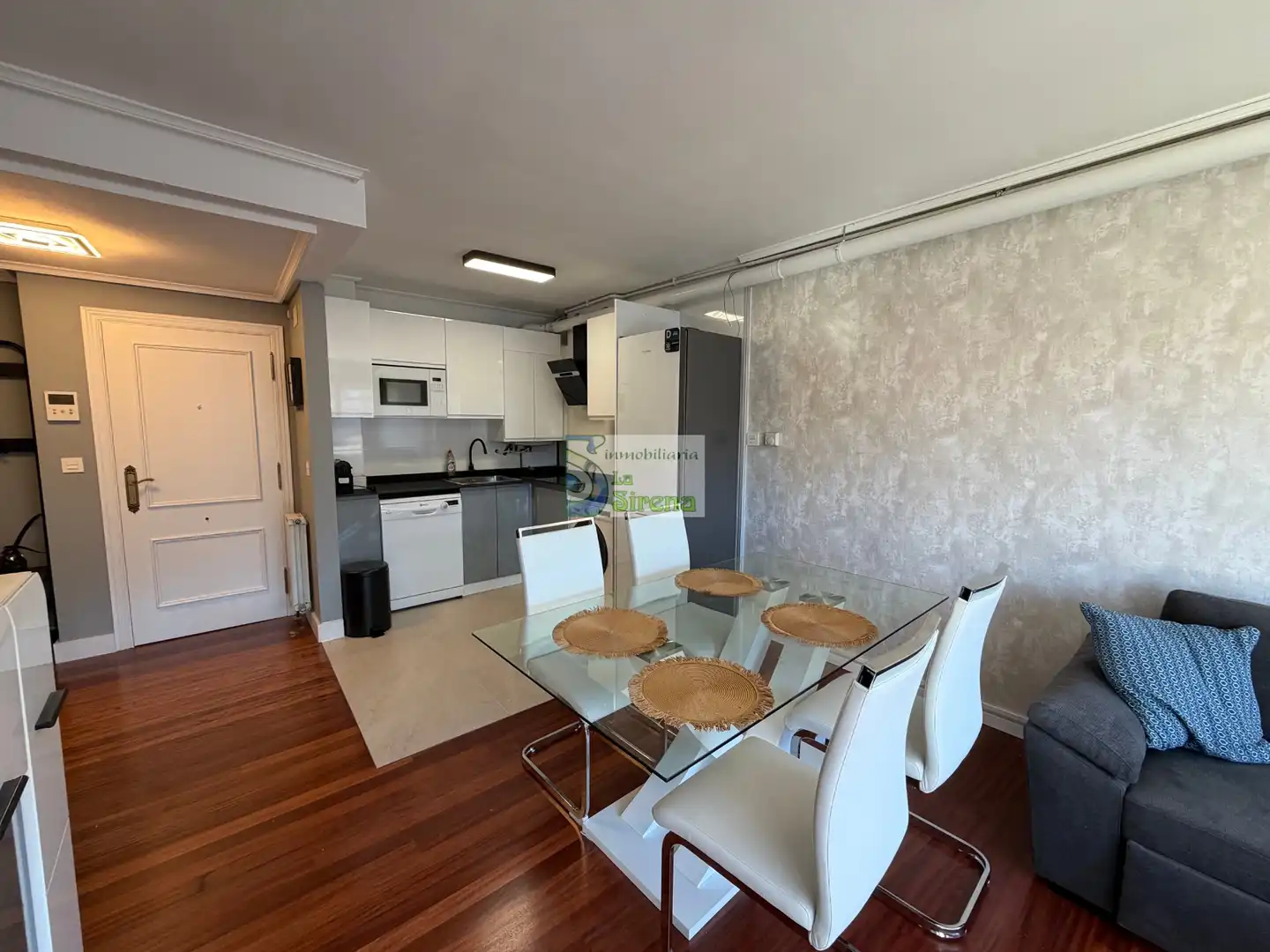 Apartament amb piscina de lloguer a Paseo Ocharan Mazas 13, imagen 8
