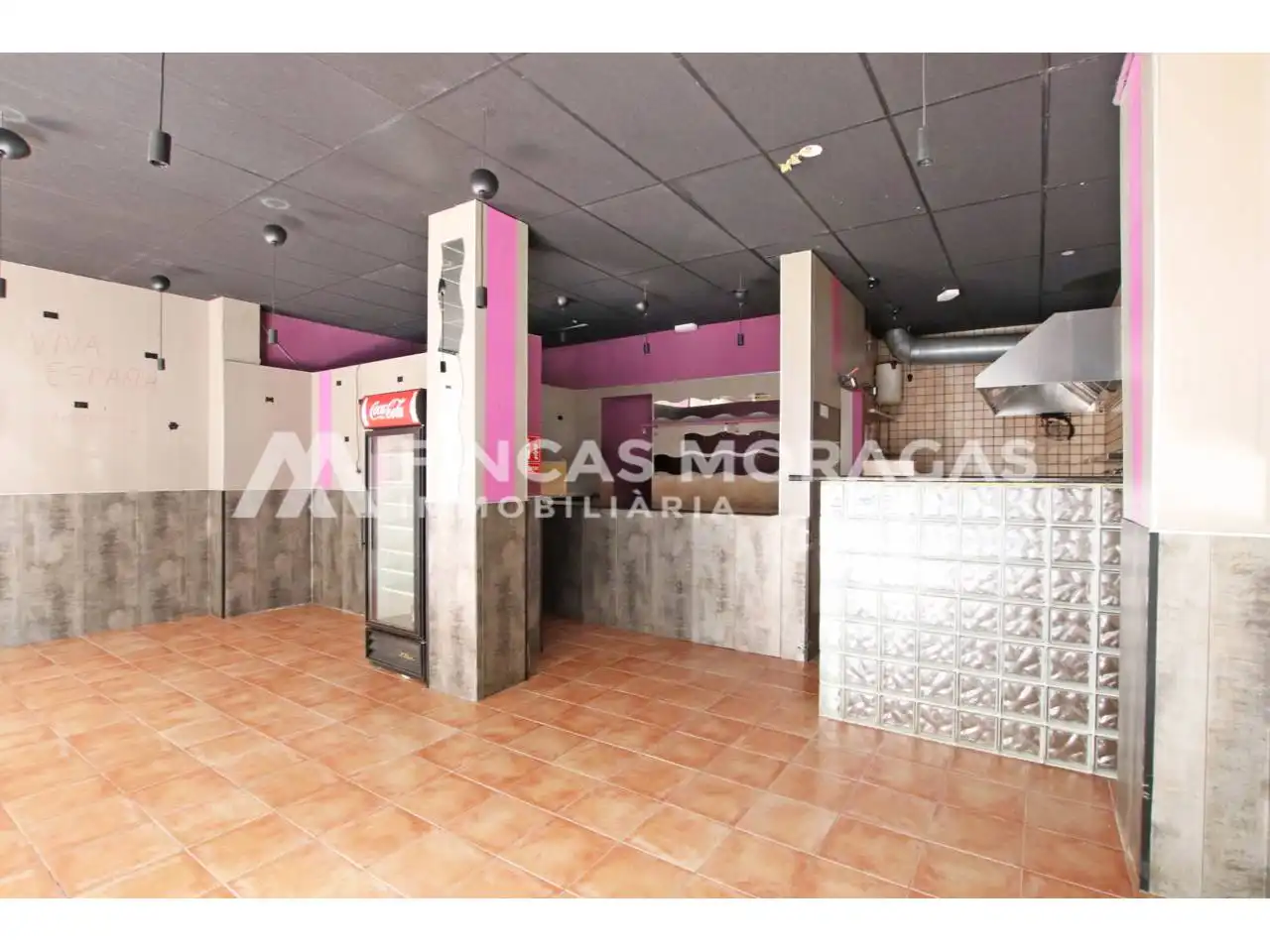 Local comercial de lloguer a Calle doctor murillo