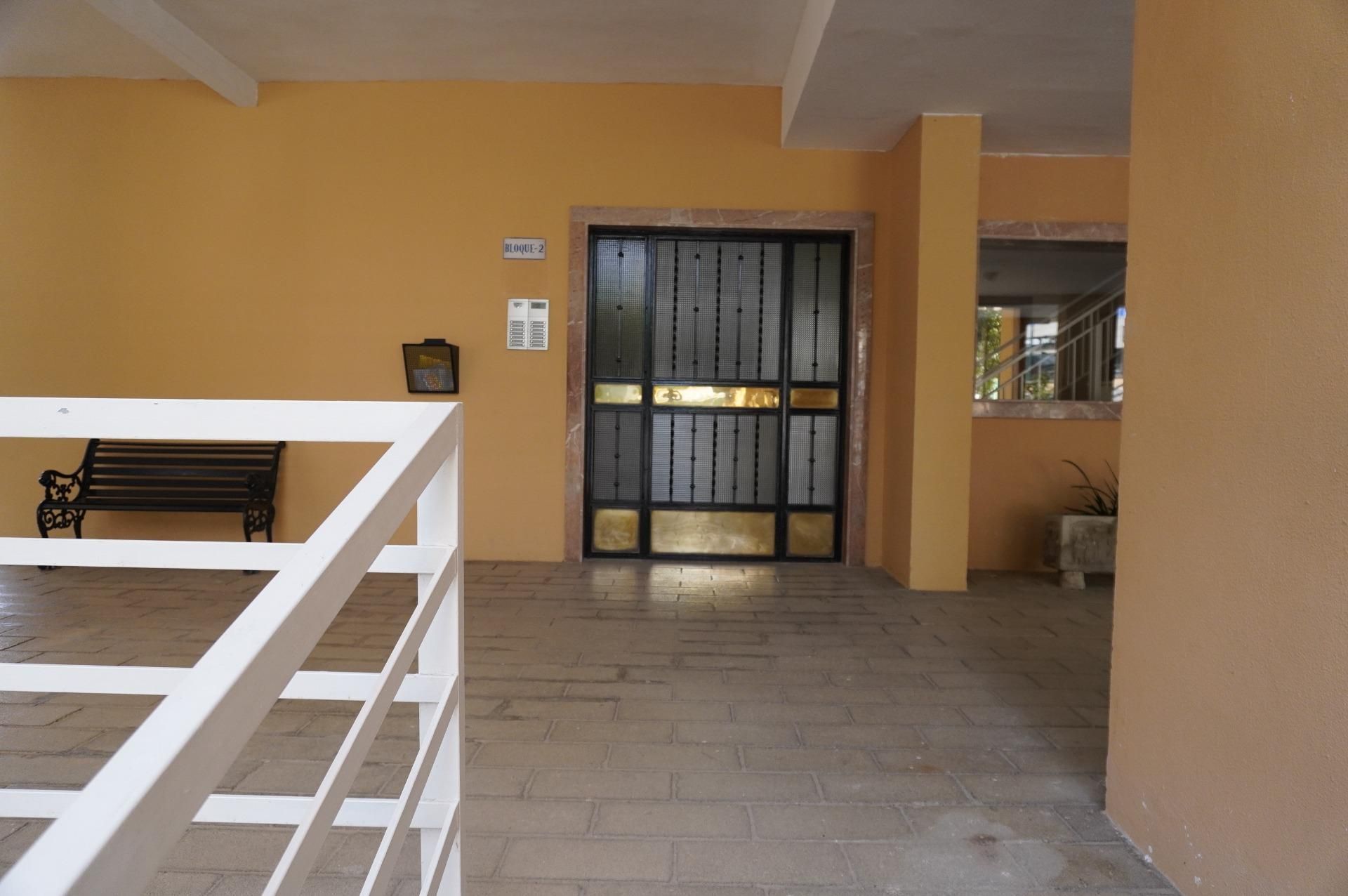 Pis en venda en Tomares amb Aire condicionat, Jardí privat i Terrassa