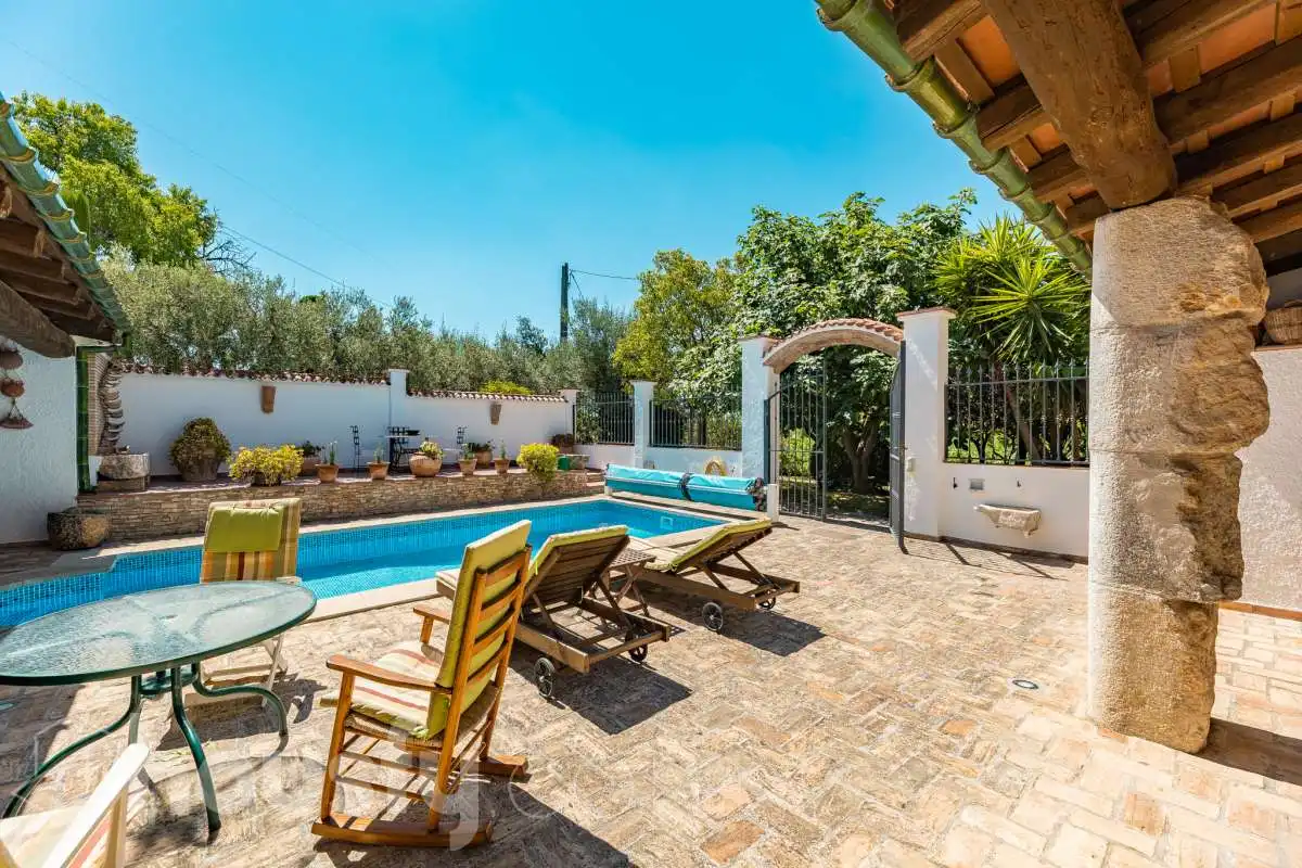 Vista exterior de Casa o chalet en venta en Castellví de la Marca con Jardín privado, Terraza y Trastero
