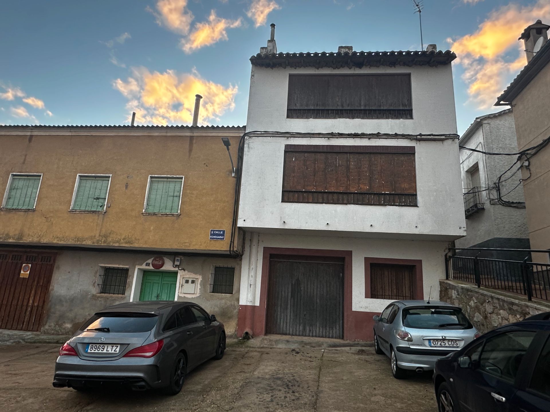 Exterior view of House or chalet for sale in Fuentes  with Terrace