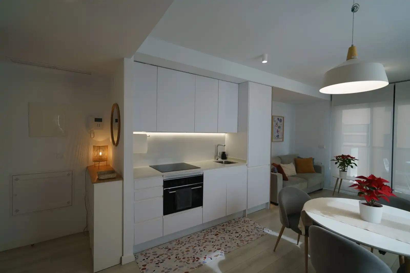 Cuina de Apartament de lloguer en El Campello amb Aire condicionat, Calefacció i Terrassa