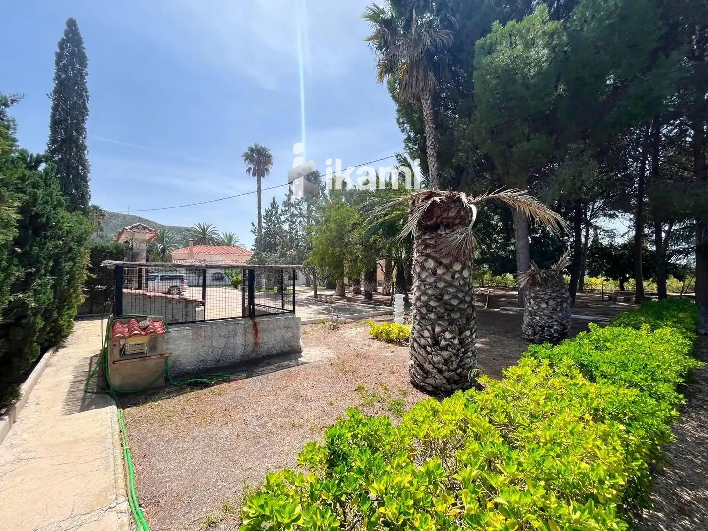 Casa o chalet en venta en Elda con Calefacción, Trastero y Piscina