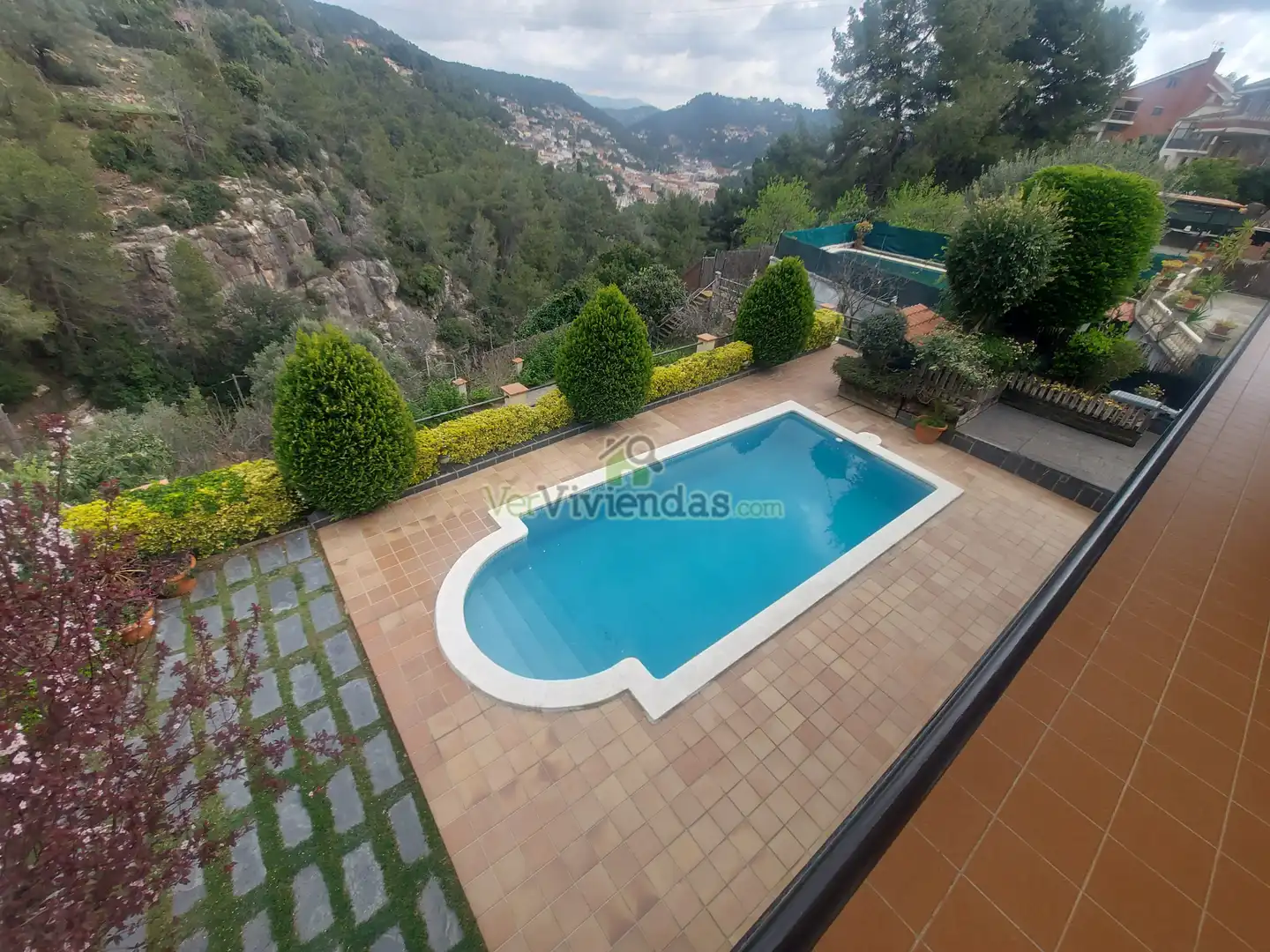 Piscina de Casa o chalet en venta en Vallirana con Calefacción, Jardín privado y Terraza
