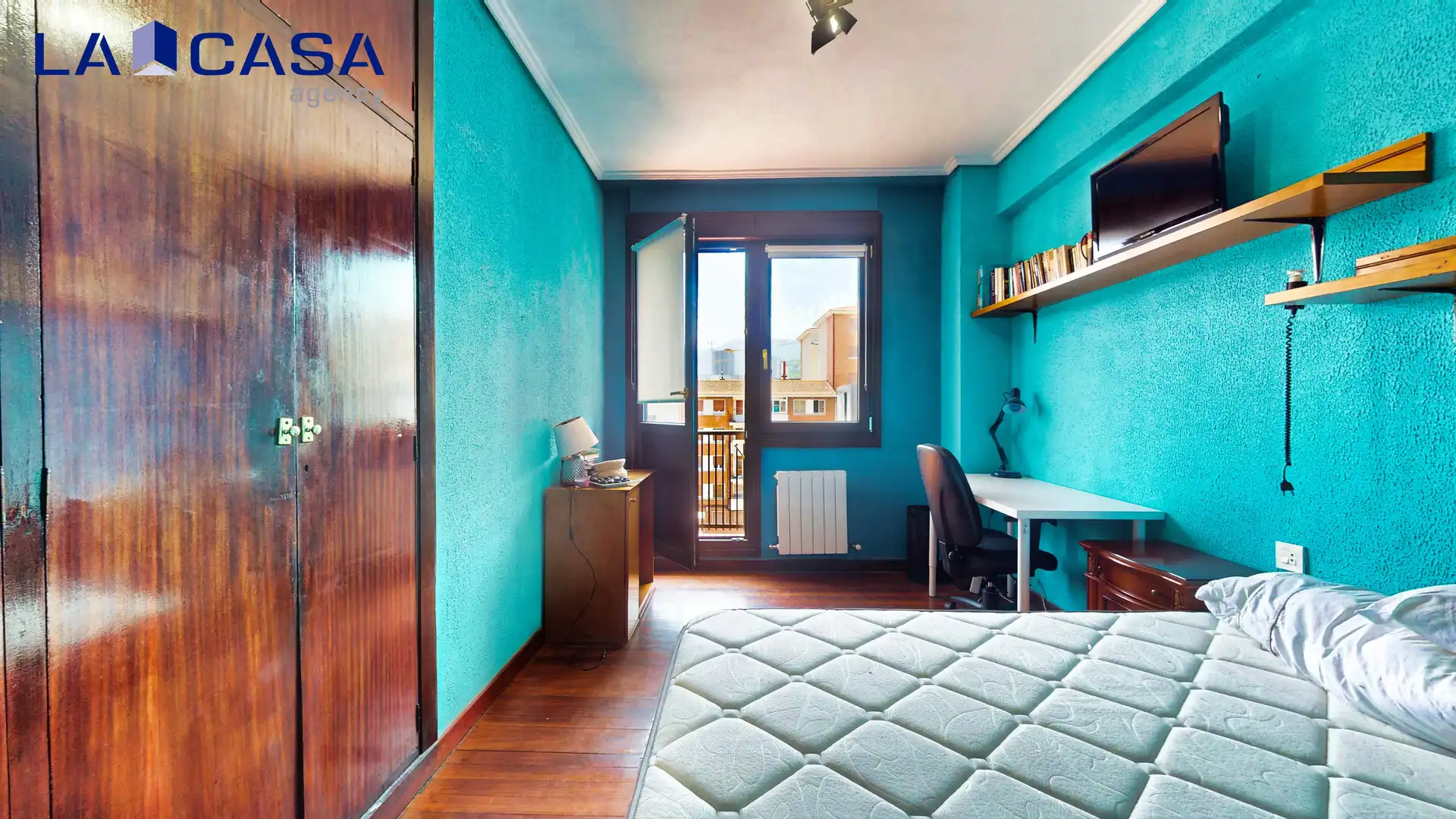 Habitación de Piso en venta en Bilbao  con Balcón
