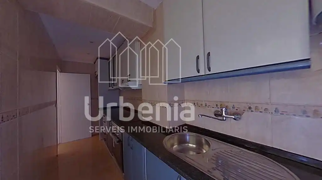 Appartement avec ascenseur à vendre à C/ Gran Via de Lluis Companys, imagen 4
